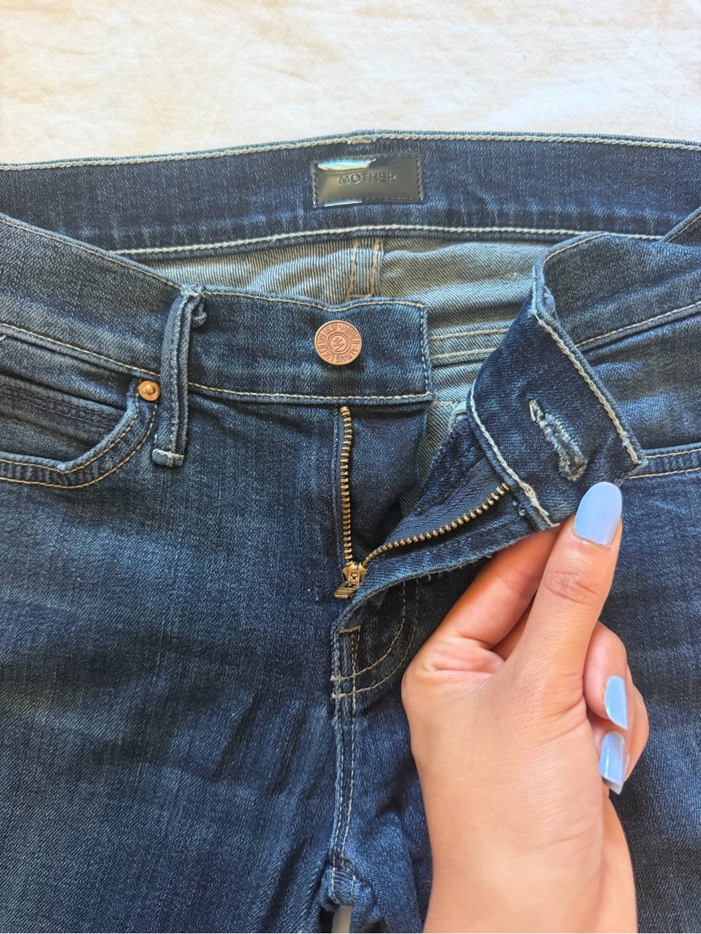 MOTHER The Rascal Skimp Slim Fit Jeans REVOLE - Picture 10 of 16